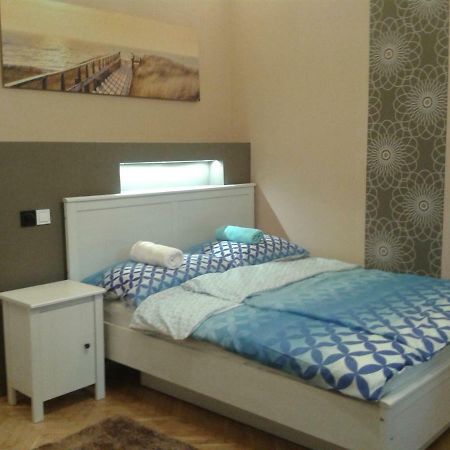 Lily Apartman บูดาเปสต์ ภายนอก รูปภาพ
