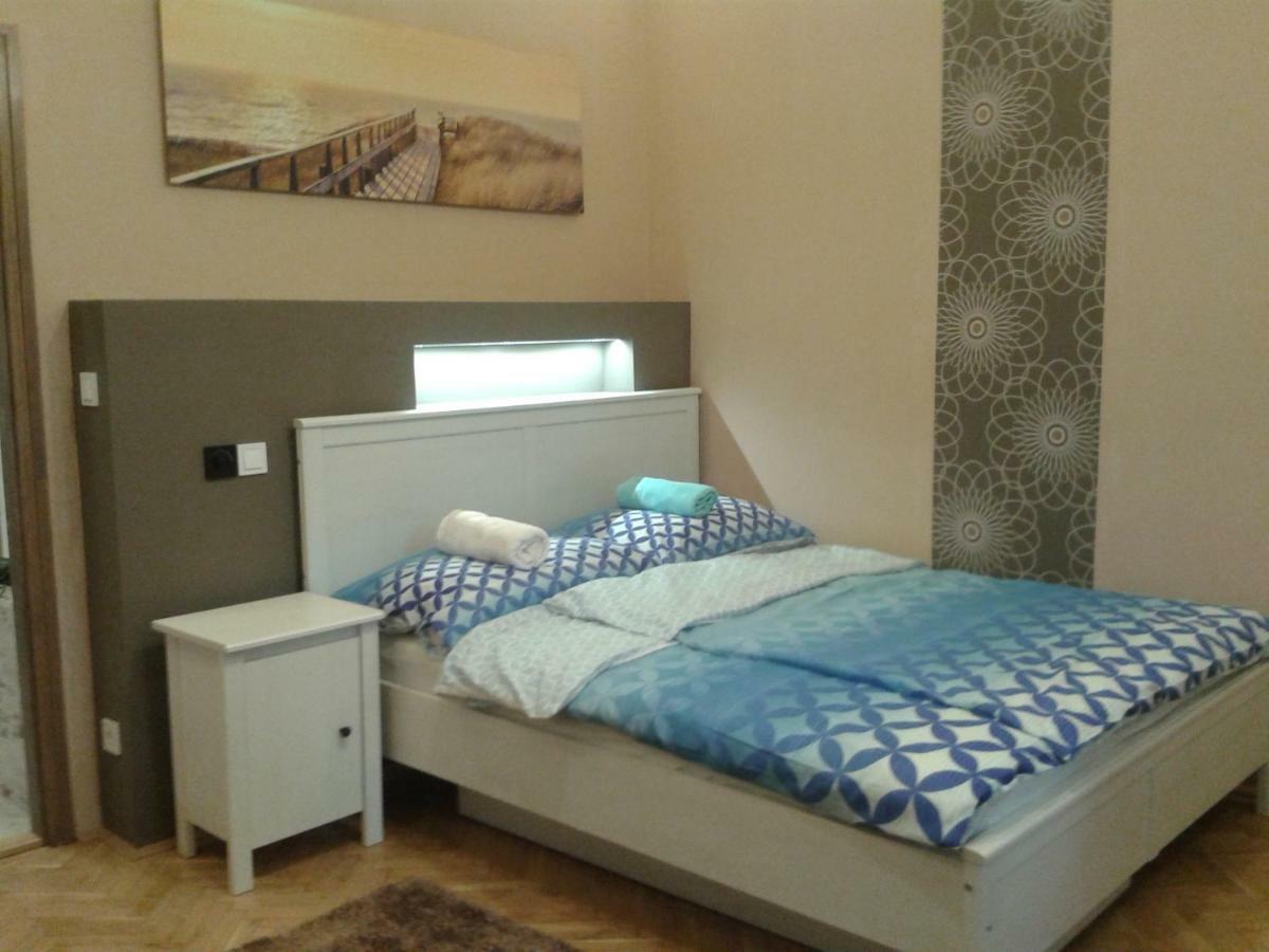 Lily Apartman บูดาเปสต์ ภายนอก รูปภาพ