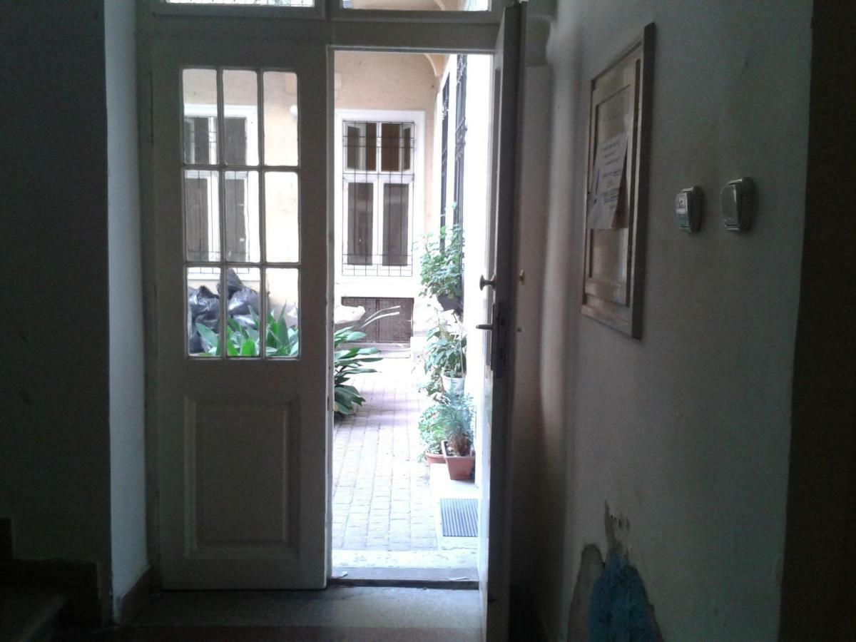 Lily Apartman บูดาเปสต์ ภายนอก รูปภาพ