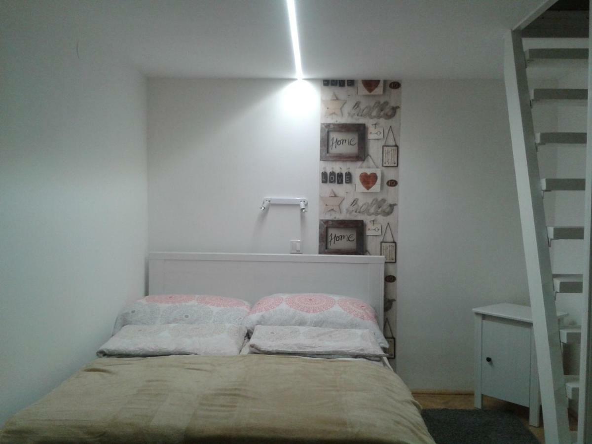 Lily Apartman บูดาเปสต์ ภายนอก รูปภาพ